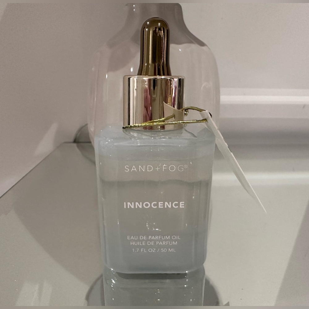NWT Innocence 50 ml Perfume Oil Dropper Sand + Fog